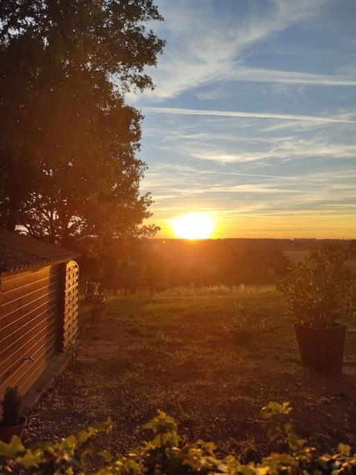 Gite L' Arbre De Vie Les Essards  Bagian luar foto